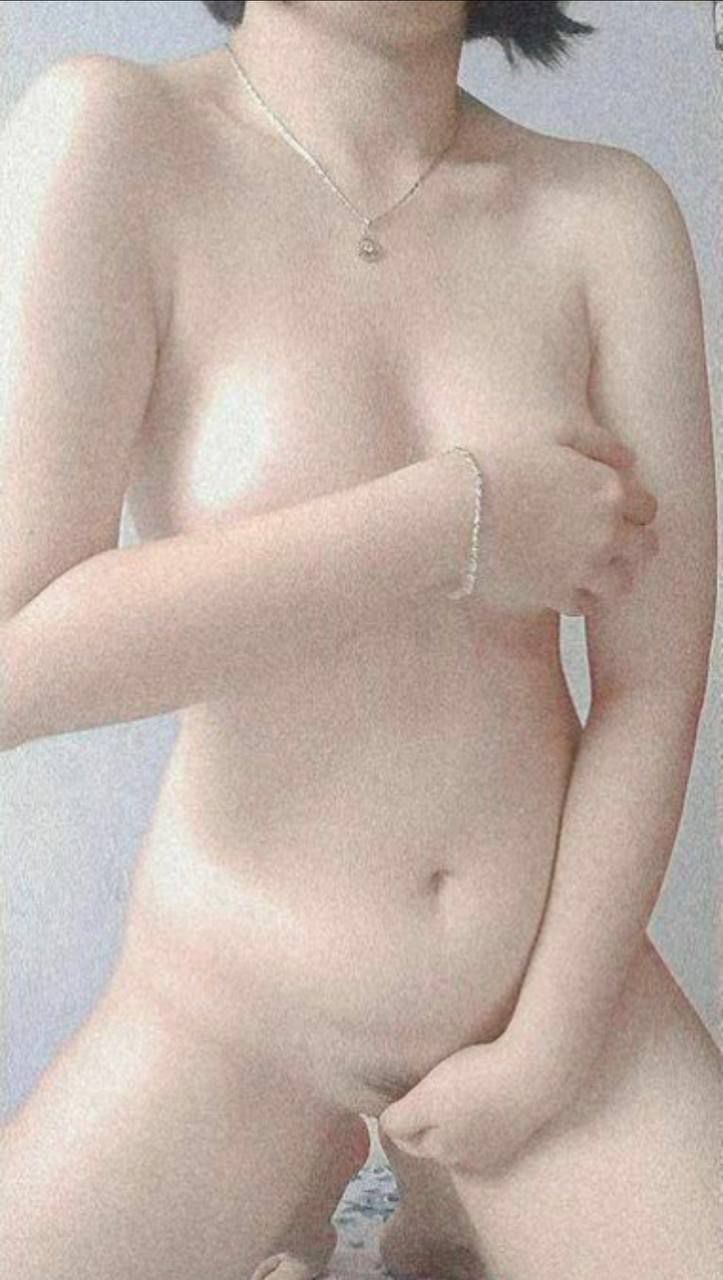 Đang sơ múi thì chồng em đi làm về